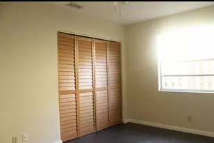 8682 Satalite Terrace, West Palm Beach, FL 33403 - Photo 18