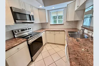 10911 Ladera Lane #A, Boca Raton, FL 33498 - Photo 4