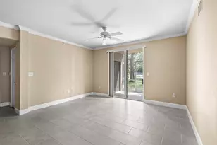 6450 Emerald Dunes Dr, West Palm Beach, FL 33411 - Photo 16