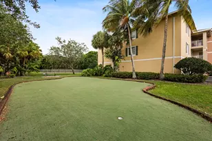 6450 Emerald Dunes Dr, West Palm Beach, FL 33411 - Photo 38
