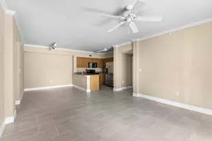 6450 Emerald Dunes Dr, West Palm Beach, FL 33411 - Photo 14
