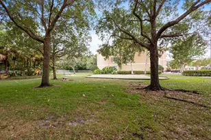 6450 Emerald Dunes Dr, West Palm Beach, FL 33411 - Photo 36