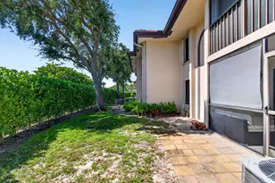 351 Club Cir, Boca Raton, FL 33487 - Photo 52