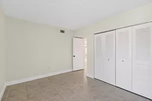 351 Club Cir, Boca Raton, FL 33487 - Photo 44