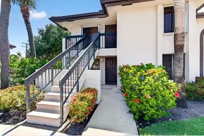 351 Club Circle #101, Boca Raton, FL 33487 - Photo 4