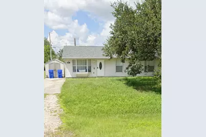 9225 101st Avenue, Vero Beach, FL 32967 - Photo 2