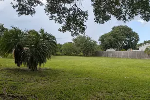 9225 101st Ave, Vero Beach, FL 32967 - Photo 20