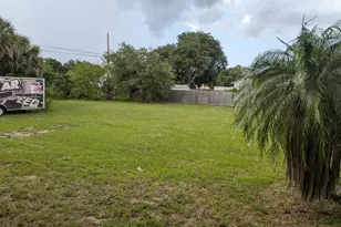 9225 101st Ave, Vero Beach, FL 32967 - Photo 18