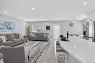 321 Saxony Trail, Delray Beach, FL 33446 - Photo 2