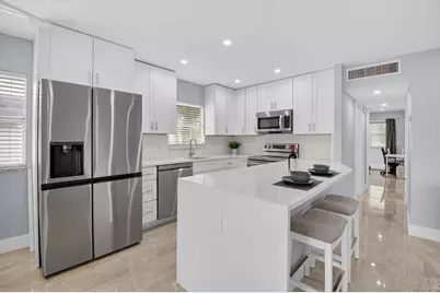 321 Saxony Trail #G, Delray Beach, FL 33446 - Photo 4