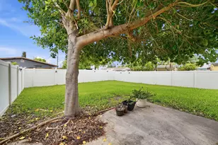 6871 SW 16th Ct, North Lauderdale, FL 33068 - Photo 14