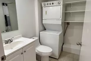 2826 SW 12th St, Deerfield Beach, FL 33442 - Photo 12