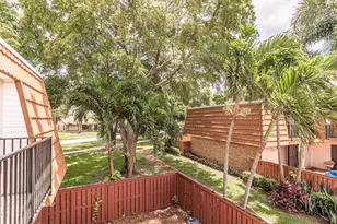 2826 SW 12th St, Deerfield Beach, FL 33442 - Photo 32