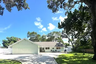 2518 Ranch House Rd, West Palm Beach, FL 33406 - Photo 4