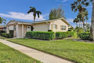 2592 E Dudley Dr Dr E, West Palm Beach, FL 33415 - Photo 1