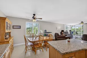 11811 Ave Of The Pga, Palm Beach Gardens, FL 33418 - Photo 2