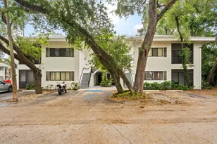 2550 SW 18th Terrace, Fort Lauderdale, FL 33315 - Photo 1