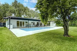 12305 SW 73rd Ave, Pinecrest, FL 33156 - Photo 36