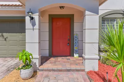 2020 SW Newport Isles Boulevard, Port Saint Lucie, FL 34953 - Photo 4