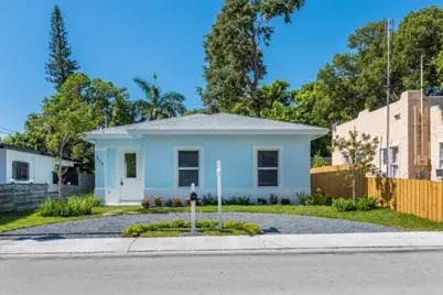 513 6th Avenue S, Lake Worth Beach, FL 33460 - Photo 2