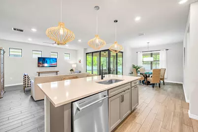 8028 NW 78th Street, Tamarac, FL 33321 - Photo 26