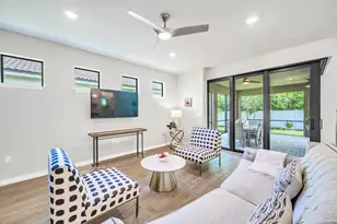 8028 NW 78th St, Tamarac, FL 33321 - Photo 10