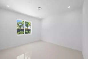 1750 NE 49th St, Fort Lauderdale, FL 33334 - Photo 14