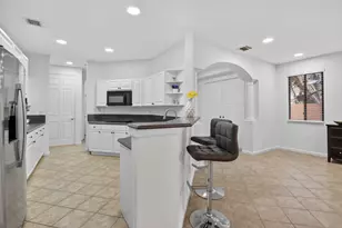 2883 Kinsington Cir, Weston, FL 33332 - Photo 22
