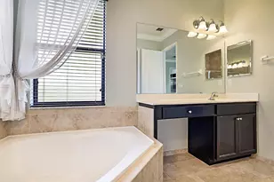 8904 Sea Chase Dr, Lake Worth, FL 33467 - Photo 32