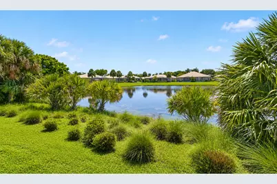 10773 Royal Caribbean Circle, Boynton Beach, FL 33437 - Photo 2