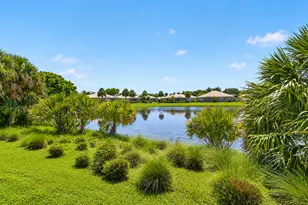 10773 Royal Caribbean Cir, Boynton Beach, FL 33437 - Photo 2