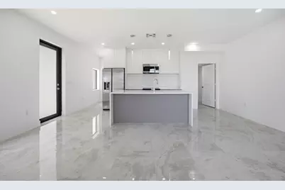 1542 NW 1st Avenue, Pompano Beach, FL 33060 - Photo 8