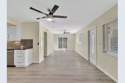 607 W Perry Street, Lantana, FL 33462 - Photo 12