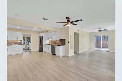 607 W Perry Street, Lantana, FL 33462 - Photo 14