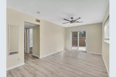 607 W Perry Street, Lantana, FL 33462 - Photo 16