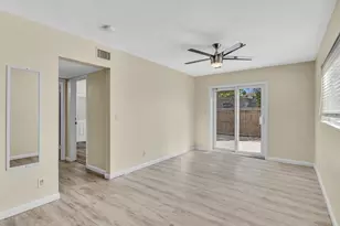 607 W Perry St, Lantana, FL 33462 - Photo 16