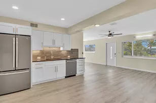 607 W Perry St, Lantana, FL 33462 - Photo 20
