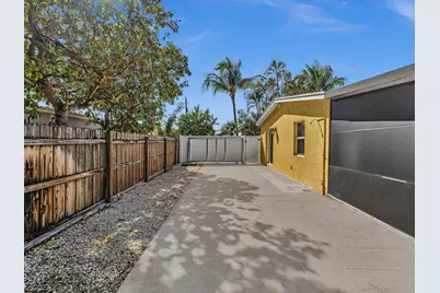 607 W Perry Street, Lantana, FL 33462 - Photo 48