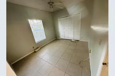 5165 Foxhall Pl, West Palm Beach, FL 33417 - Photo 14