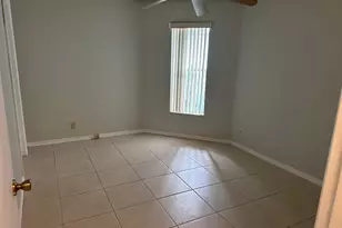 5165 Foxhall Pl, West Palm Beach, FL 33417 - Photo 12