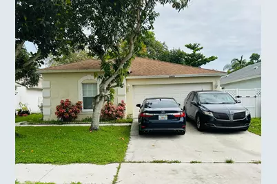 5165 Foxhall Pl, West Palm Beach, FL 33417 - Photo 1