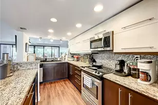 1100 SE 5th Ct, Pompano Beach, FL 33060 - Photo 18