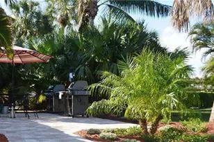 1100 SE 5th Ct, Pompano Beach, FL 33060 - Photo 10