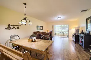 175 Lake Susan Ln, West Palm Beach, FL 33411 - Photo 6