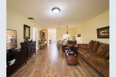 175 Lake Susan Lane, West Palm Beach, FL 33411 - Photo 4