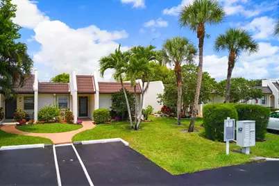 175 Lake Susan Lane, West Palm Beach, FL 33411 - Photo 32