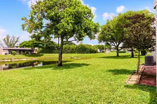 175 Lake Susan Ln, West Palm Beach, FL 33411 - Photo 30