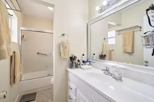 175 Lake Susan Ln, West Palm Beach, FL 33411 - Photo 12