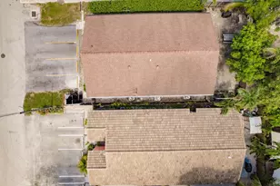 1786 SW 22nd St, Fort Lauderdale, FL 33315 - Photo 22