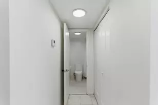 6020 NW 64th Ave, Tamarac, FL 33319 - Photo 10